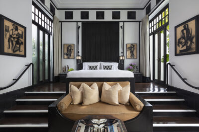 PoolVilla_Bed1