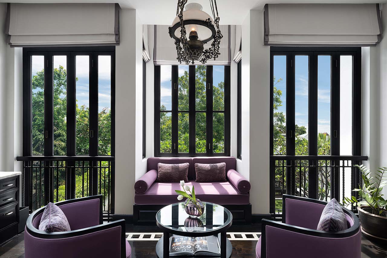 Premier Garden View Suite at The Siam